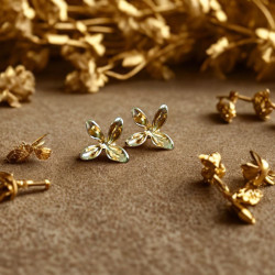 Elegante Blumen-Ohrringe aus 14K Gold