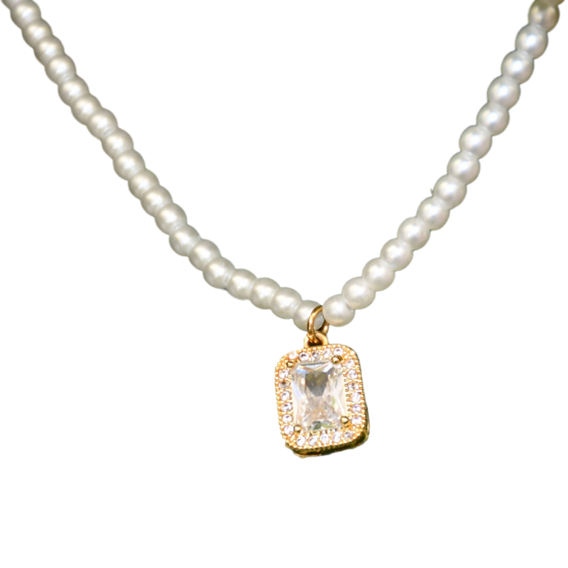 Perlenkette mit Diamantanhänger – 14 Karat Gold